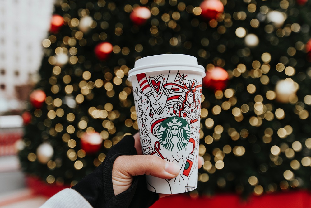 starbucks-campaign-elle-marketing Holiday Marketing Examples Elle Marketing and Event