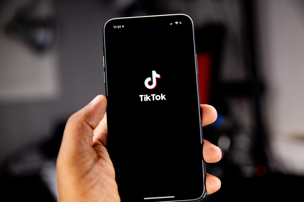 tiktok trends Elle Marketing and Events